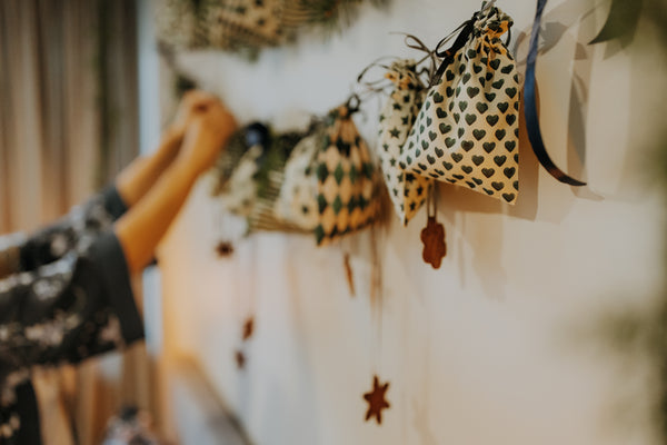 Festive Gift Bags (set of 5)