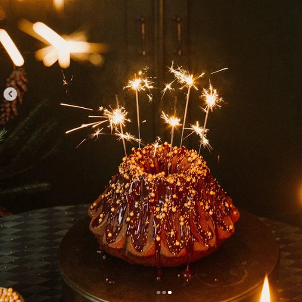 Tumši zaļš Arlekīna galdauts